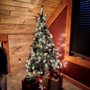 Meet your Posher, Val